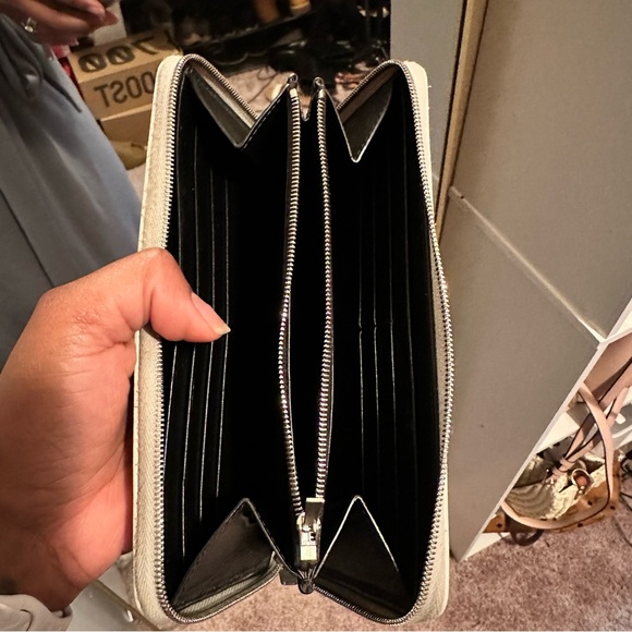 Celine Continental Wallet - Picture 8 of 10